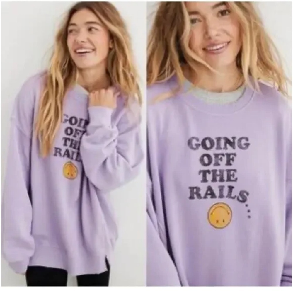 Aerie crewneck the chill sweatshirt off the rails graphic ribbed smiley face